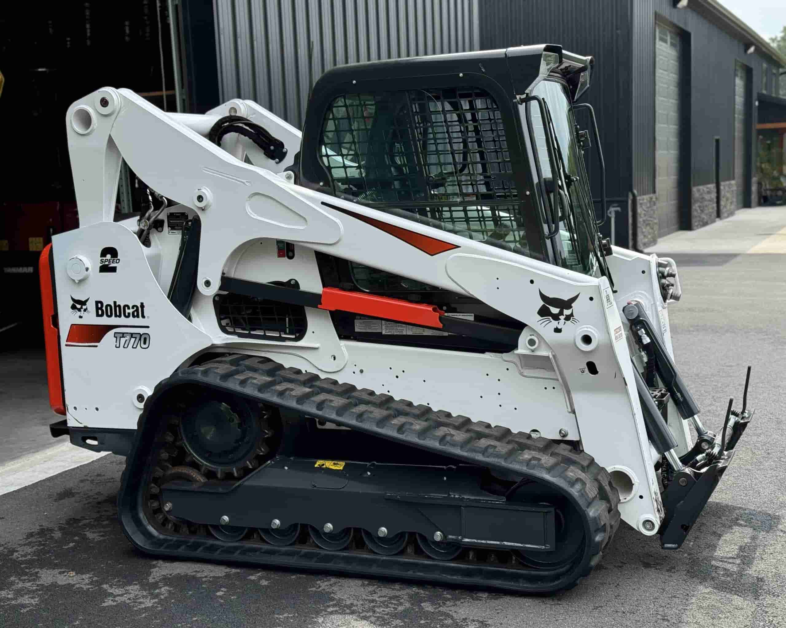 2022 BOBCAT T770 HIGH FLOW
